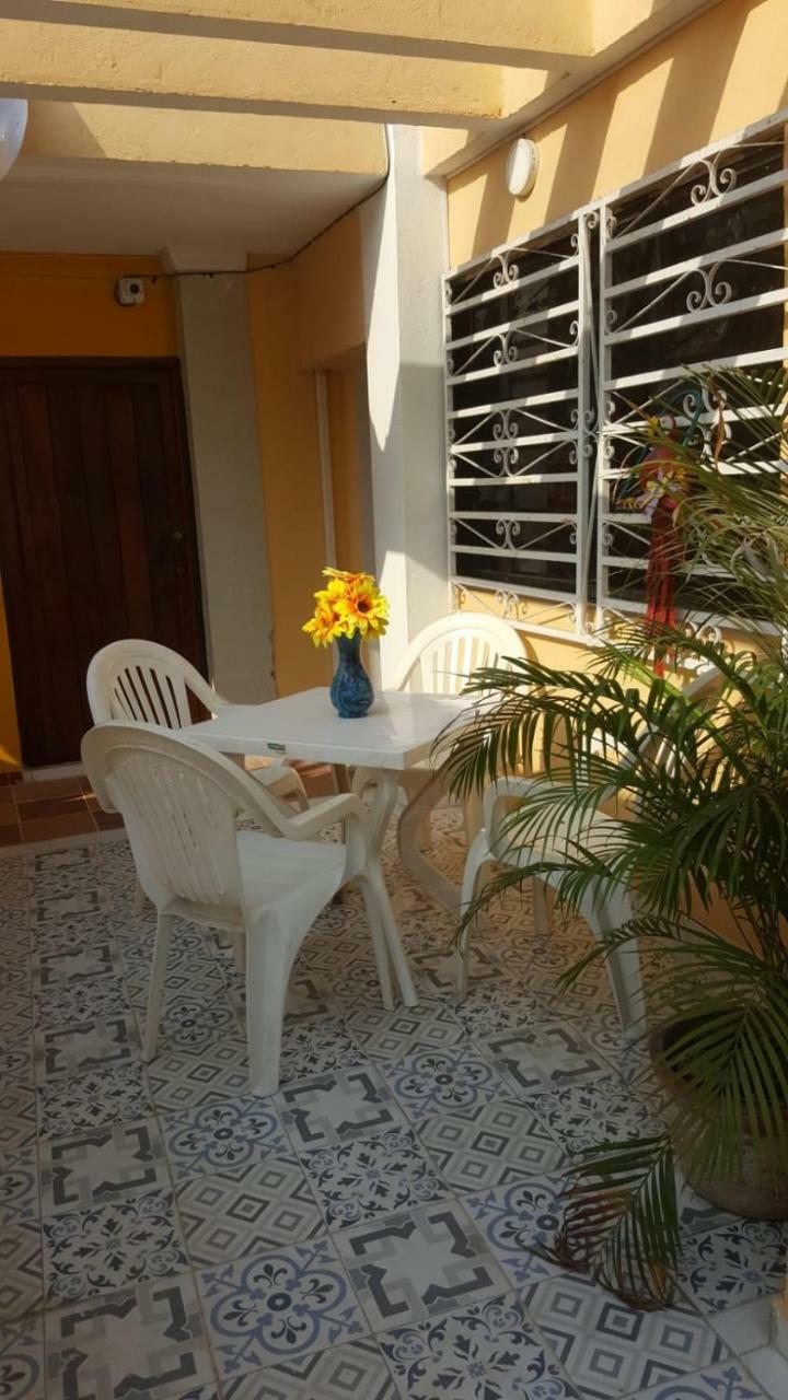 Casa Francia Hotel Cartagena Bagian luar foto